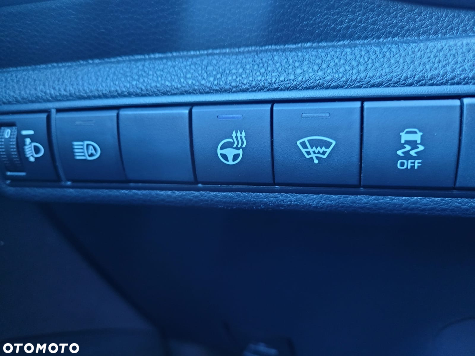 Suzuki Swace 1.8 Hybrid Elegance CVT - 15