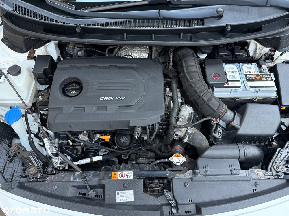 Hyundai i30 1.6 CRDi BlueDrive Comfort - 16