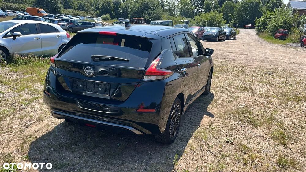 Nissan Leaf 40 kWh Visia - 1