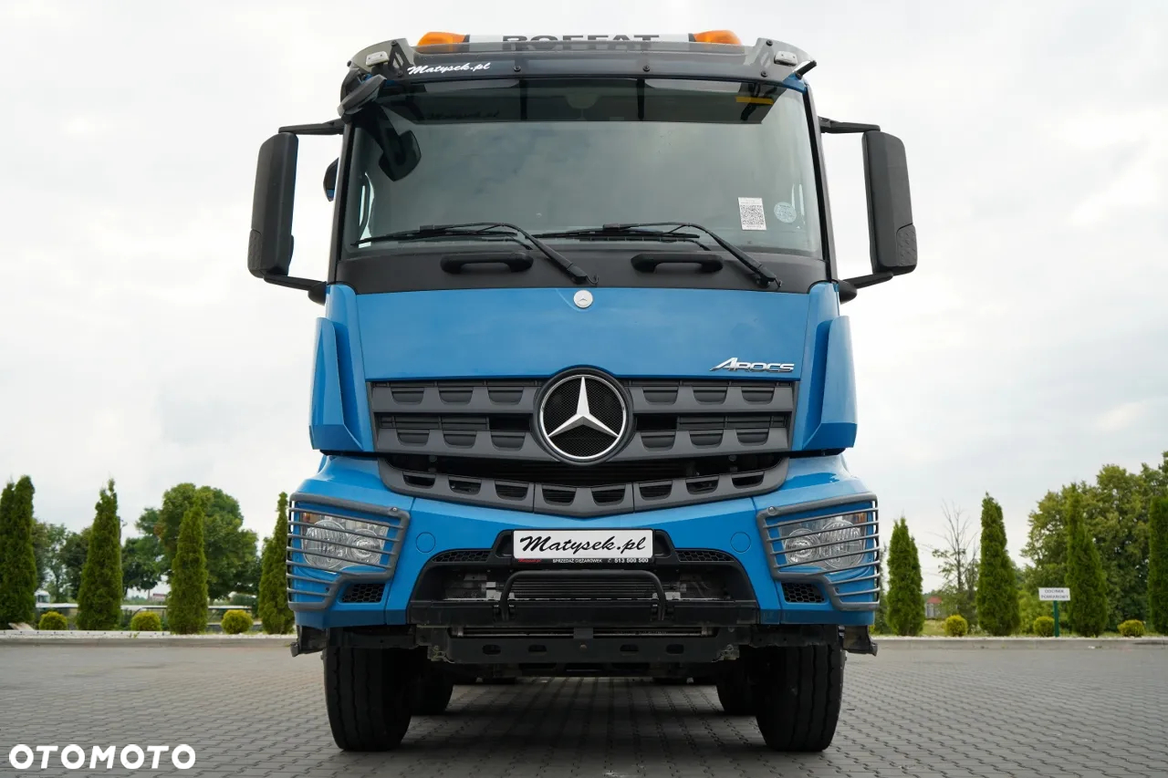 Mercedes-Benz AROCS 3243 / 8x4 / WYWROTKA 20m3 / TYLNOZSYP / EURO 6 / OPONY 100 % / ŁADOWNOŚĆ: 19,500 KG / HYDROKLAPA - 3