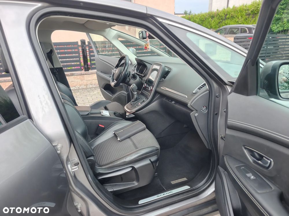 Renault Scenic - 12