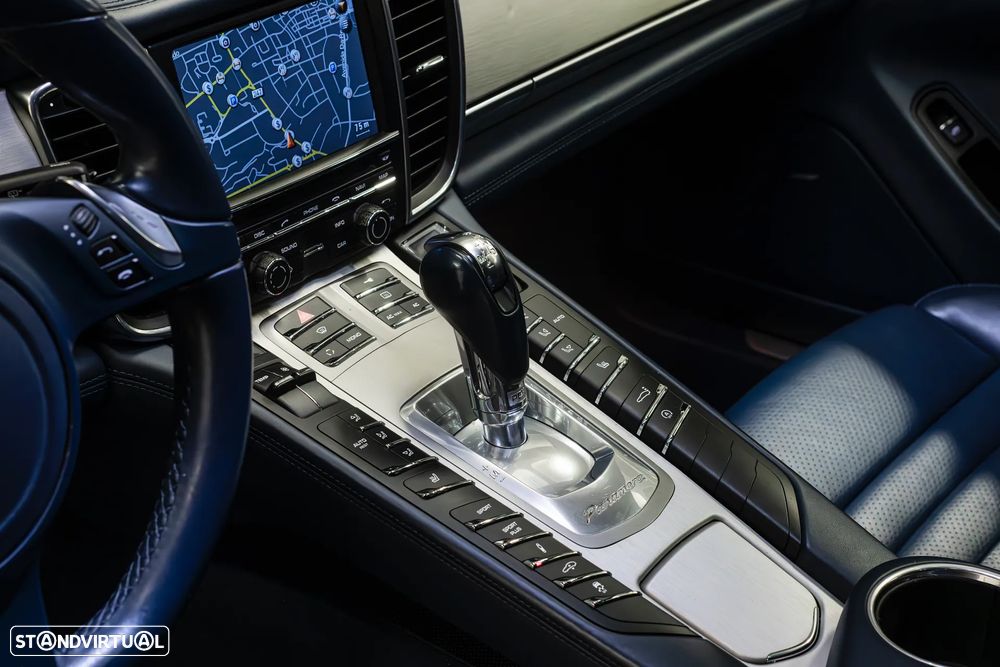 Porsche Panamera - 20