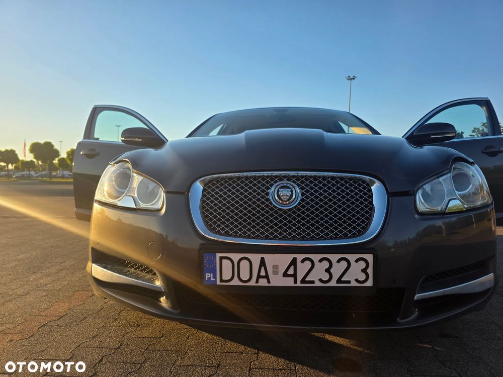 Jaguar XF 3.0 V6 D Premium Luxury - 7