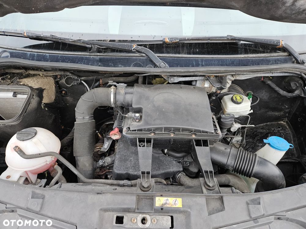 Mercedes-Benz Sprinter - 11