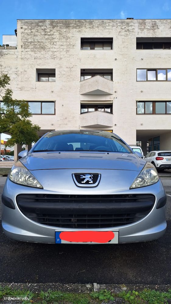 Peugeot 207 - 2