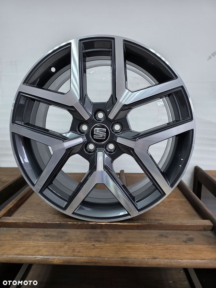 Nowe Oryginalne Felgi 18 Cali Seat Arona 2017-2026 5X100 6F9601025B - 4