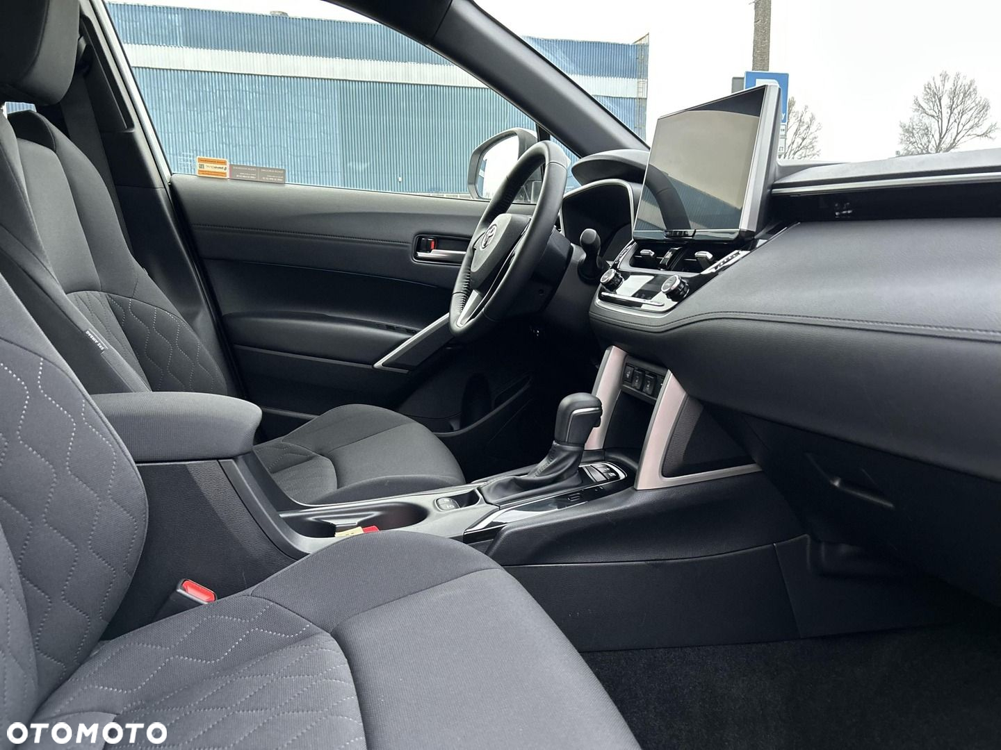 Toyota Corolla Cross 2.0 Hybrid Style - 11