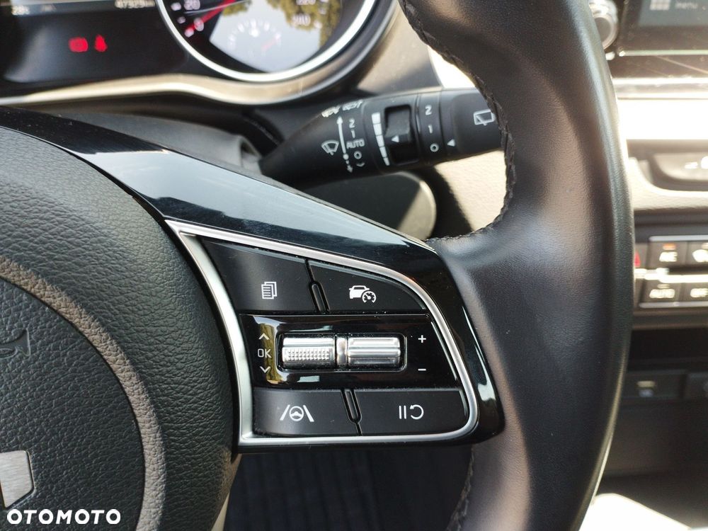 Kia Ceed 1.5 T-GDI M - 25