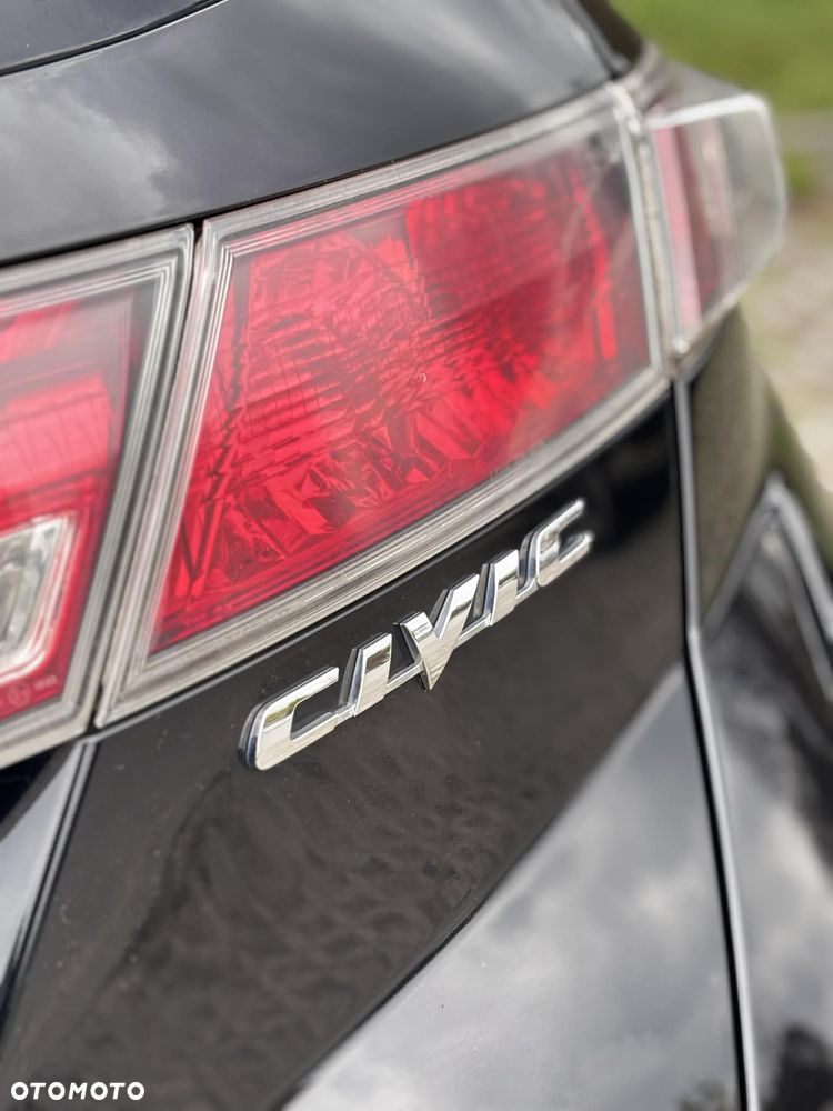 Honda Civic 1.8 Sport - 21