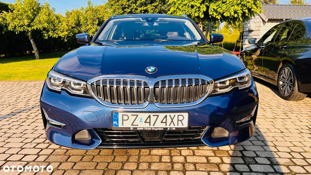 BMW Seria 3 320d xDrive Luxury Line sport - 17