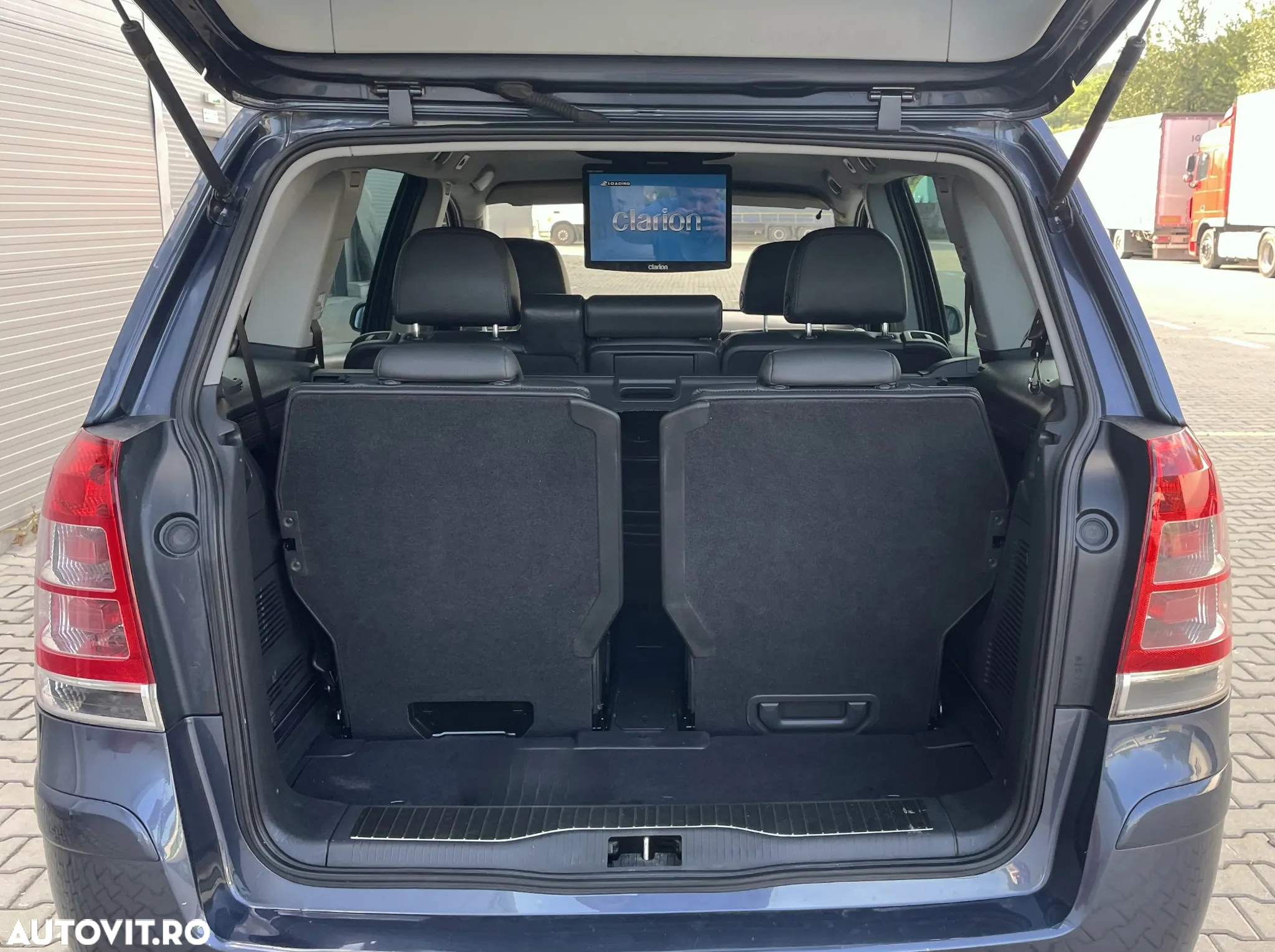 Opel Zafira 1.9 CDTI Sport - 16