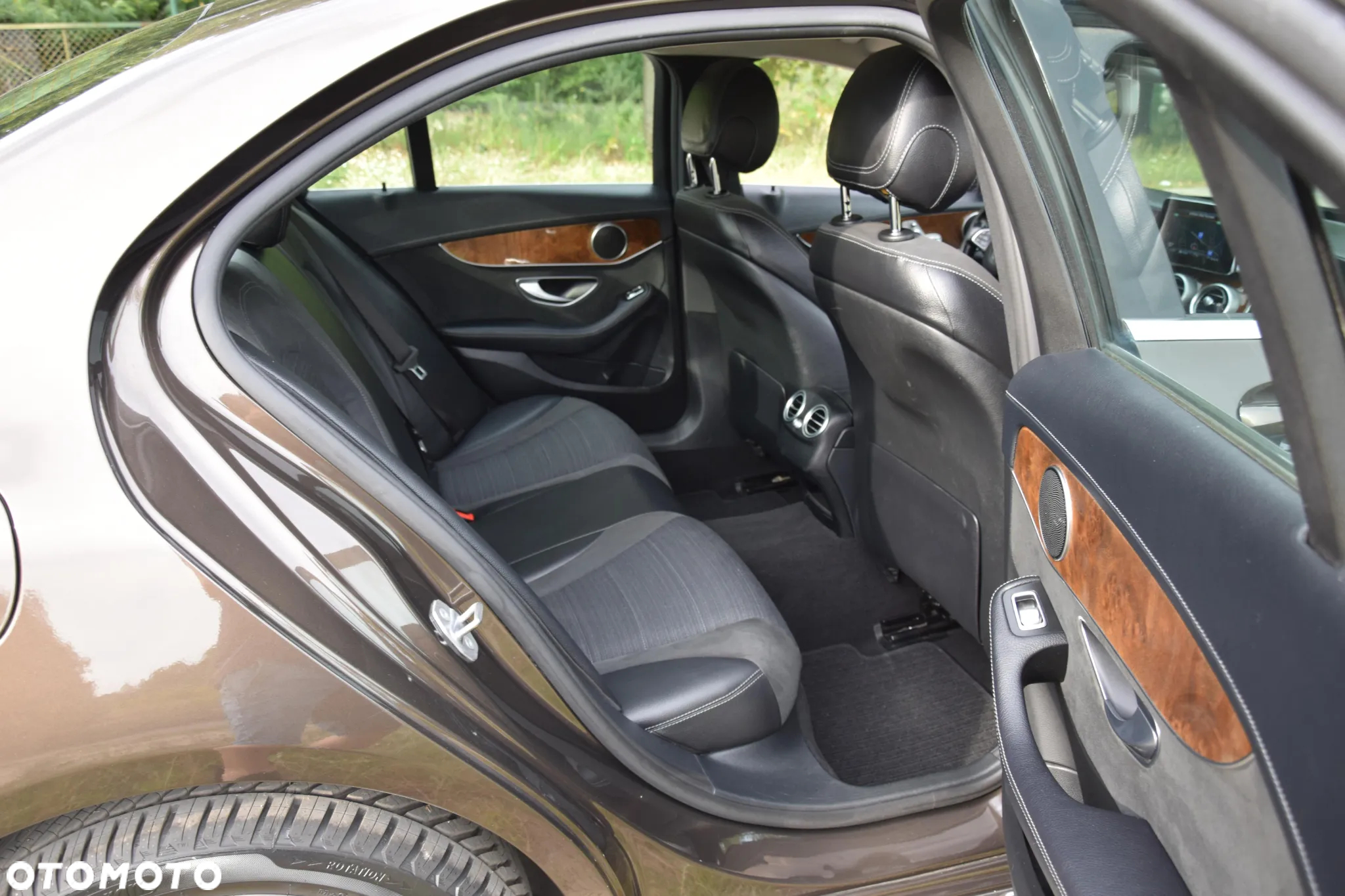 Mercedes-Benz Klasa C 200 9G-TRONIC - 9