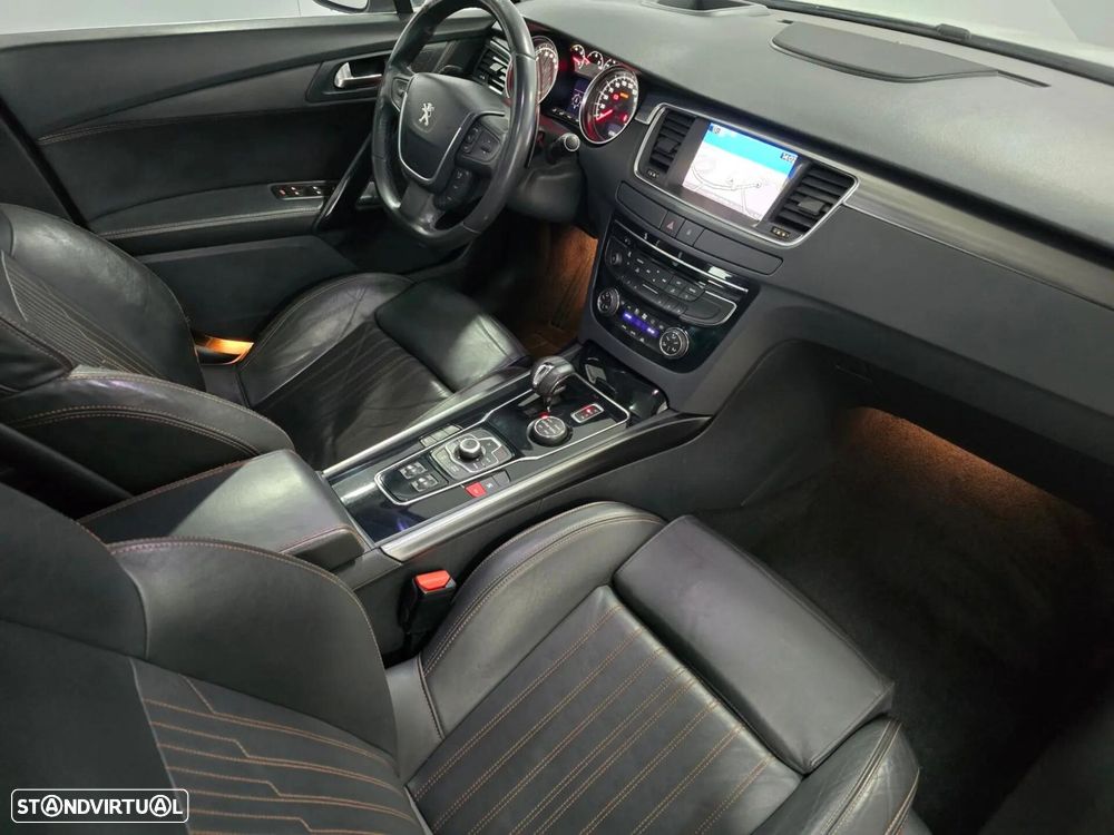 Peugeot 508 RXH 2.0 HDi Hybrid4 2-Tronic - 23