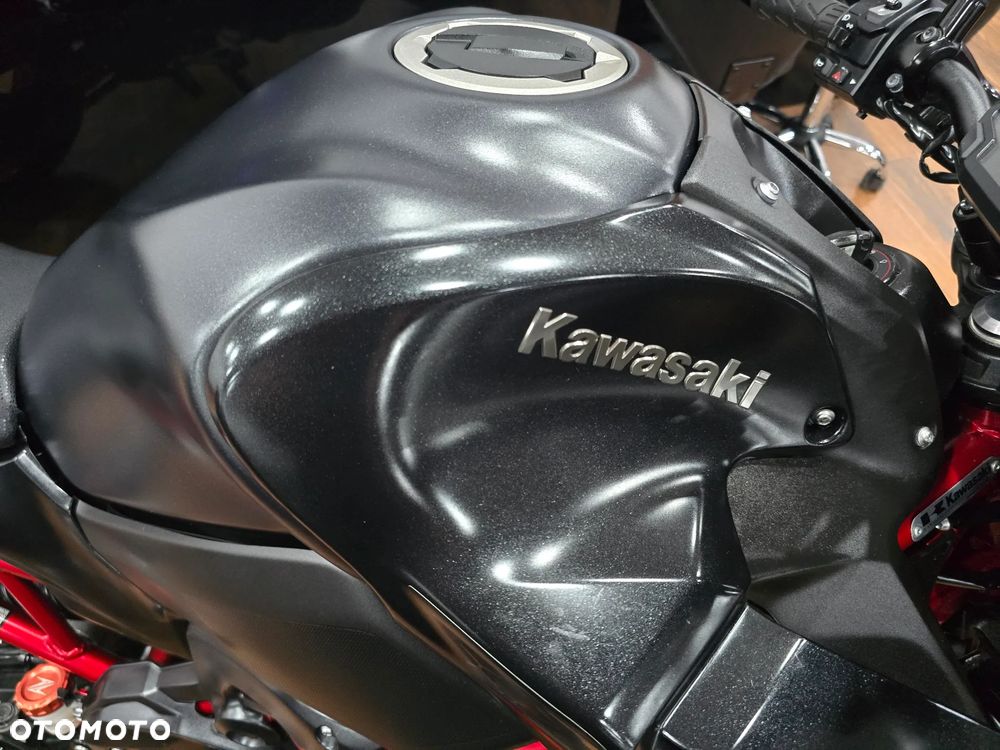 Kawasaki Z - 24