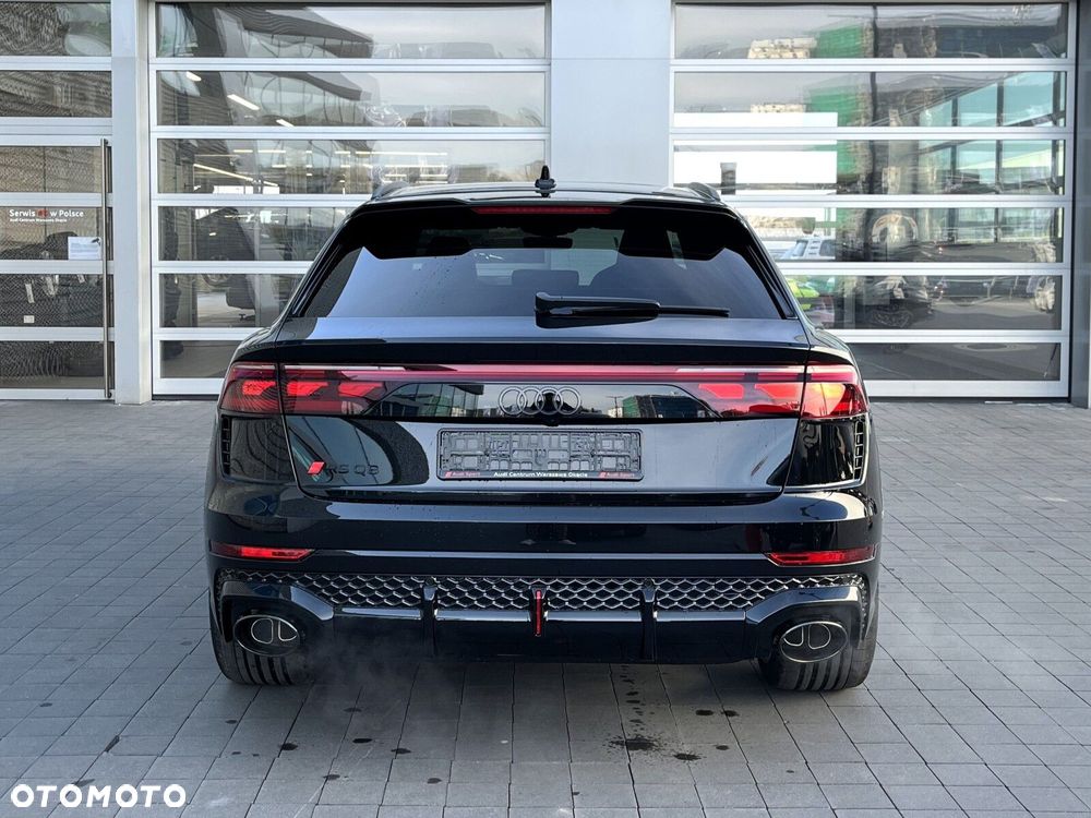 Audi RS Q8 - 12