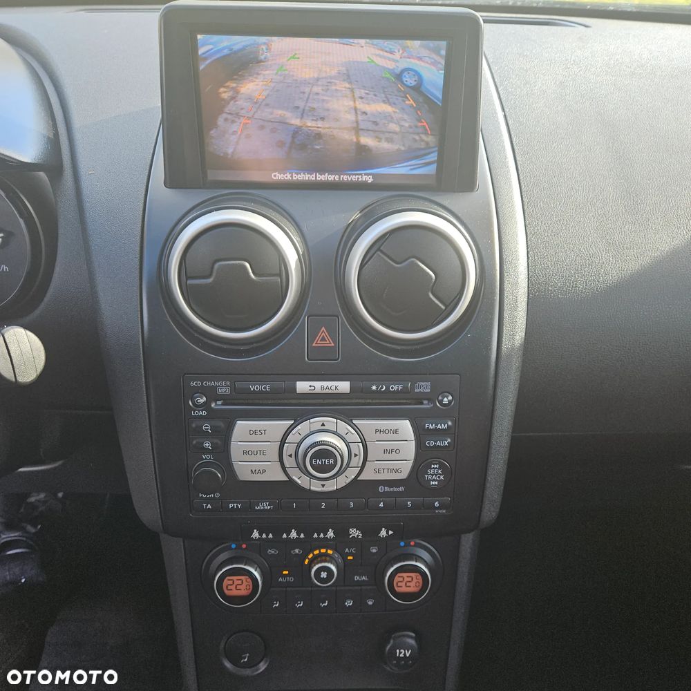 Nissan Qashqai - 11