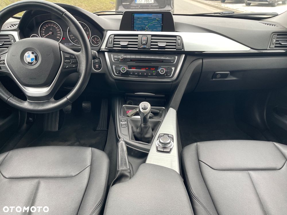 BMW Seria 3 318d Blue Performance Luxury Line - 5