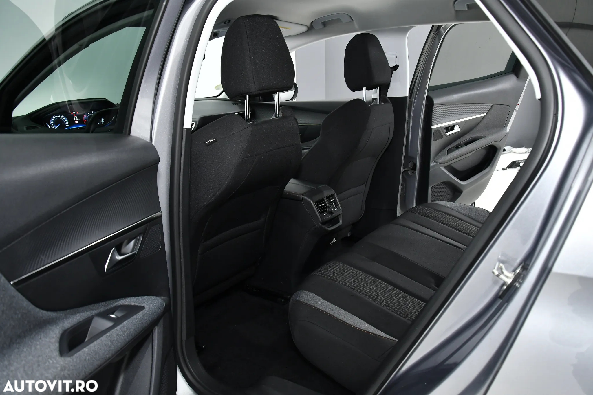 Peugeot 3008 - 14