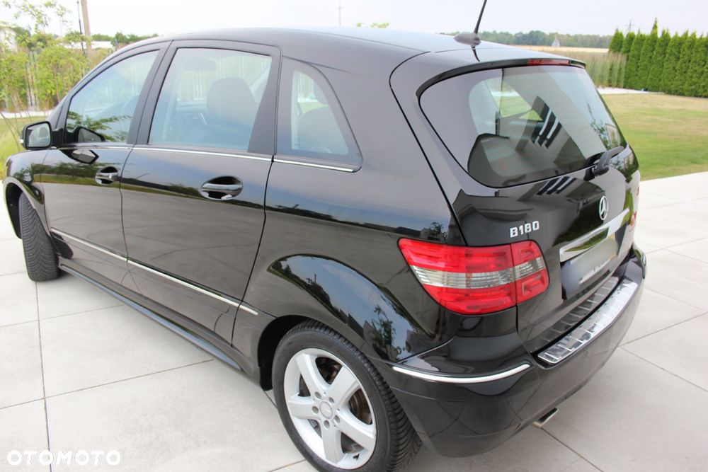 Mercedes-Benz Klasa B 180 BlueEFFICIENCY - 7