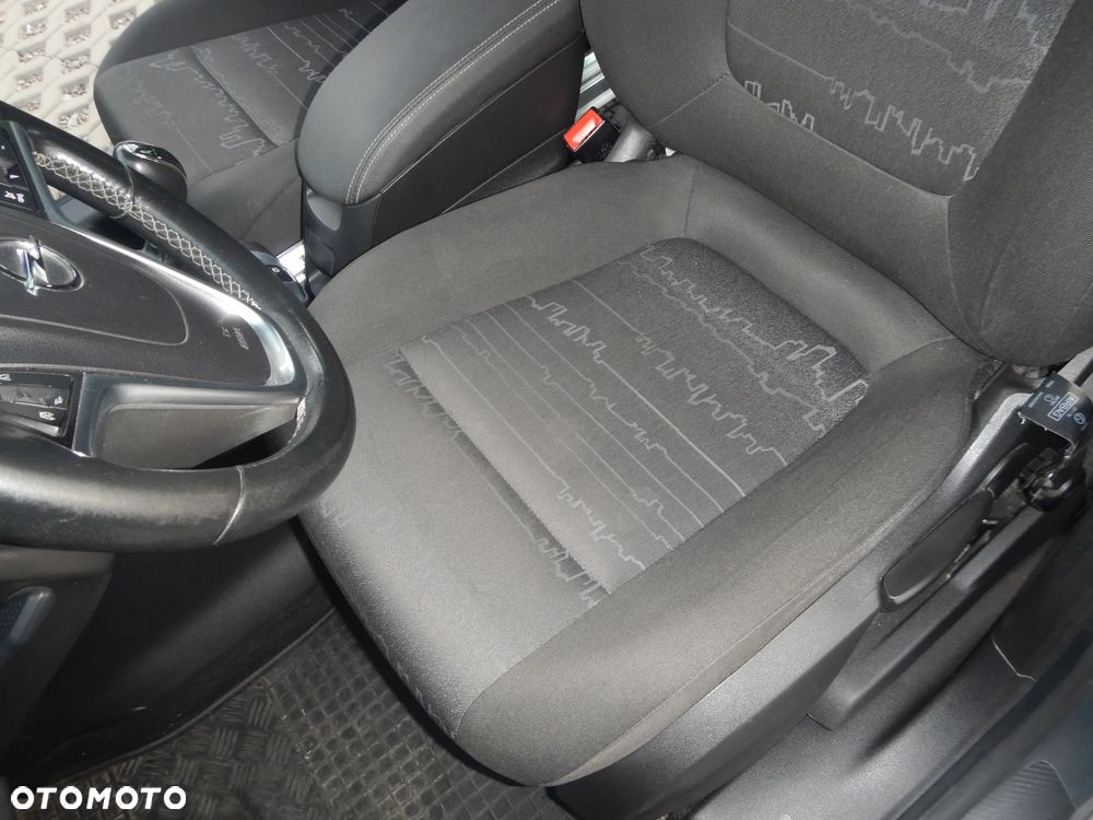 Opel Meriva 1.4 T Enjoy S&S - 18