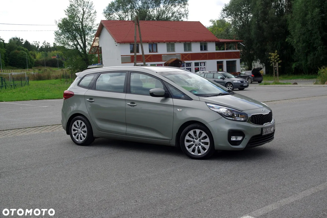 Kia Carens 1.7 CRDi XL 7os - 16