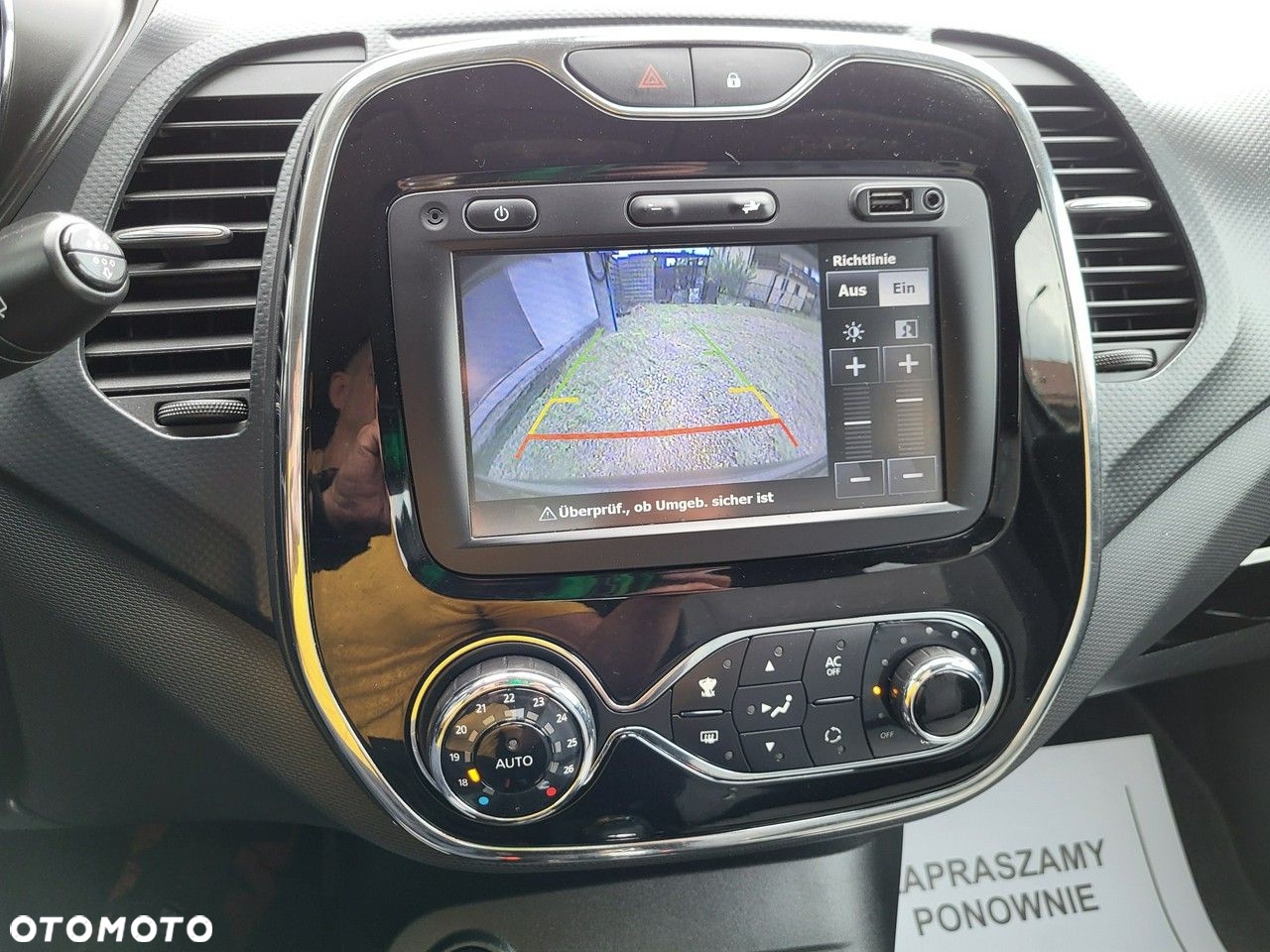 Renault Captur - 24