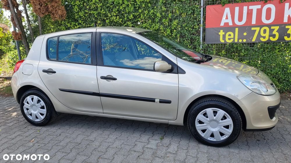 Renault Clio 1.5 dCi Extreme - 28