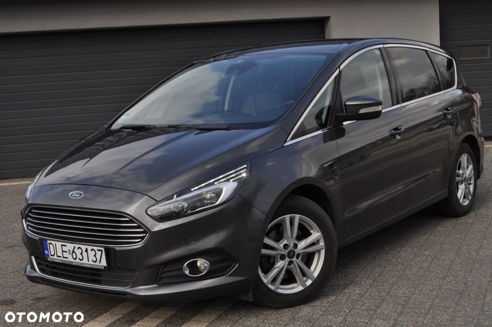 Ford S-Max 2.0 TDCi Titanium - 1