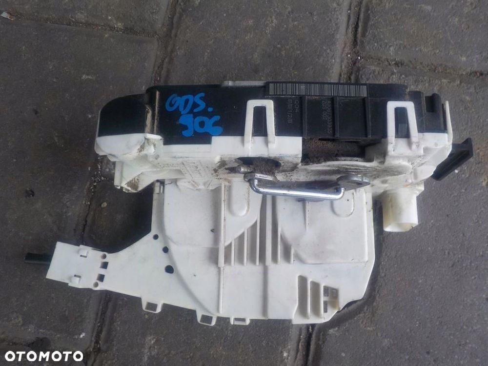 SPRINTER 906 CRAFTER ZAMEK A9067303935 - 2