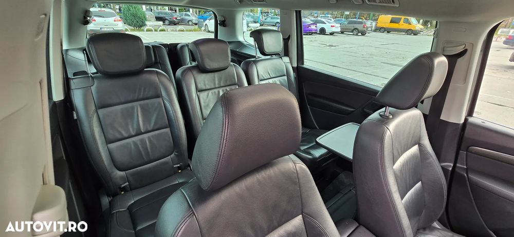 Volkswagen Sharan 2.0 TDI DSG IQ.DRIVE - 17