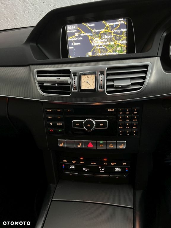 Przód kompletny zderzak AMG maska błotniki chłodnice pas przedni lampy LED OE Mercedes W212 Lift C197 - 30