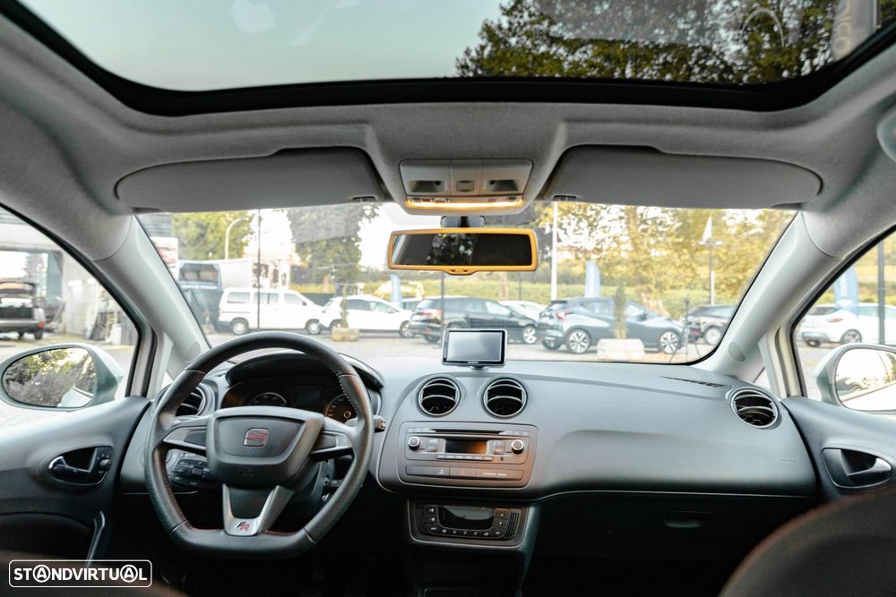 SEAT Ibiza ST 1.2 TSI FR - 11