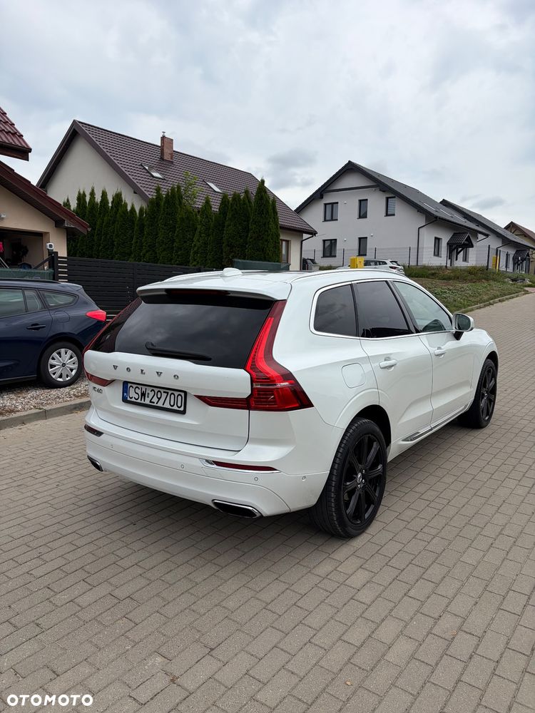 Volvo XC 60 T5 AWD Drive-E Momentum - 4