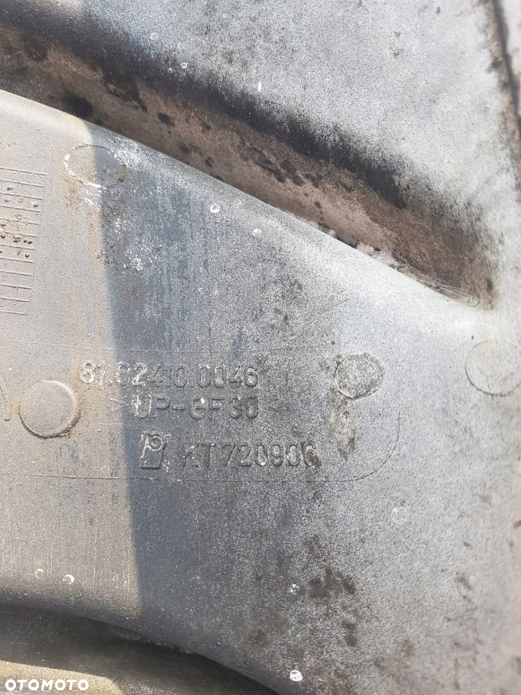 NAROŻNIK OWIEWKA POLIK KABINY PRAWY MAN TGA TGL TGM 81624100046 - 3