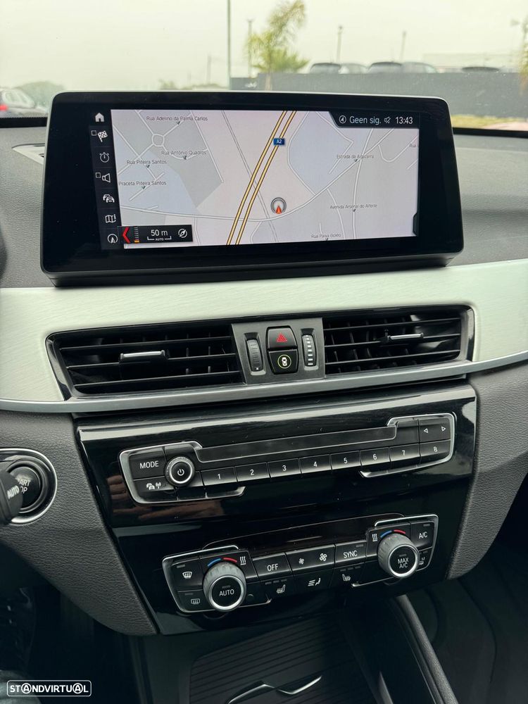 BMW X1 xDrive25e Sport Line - 27