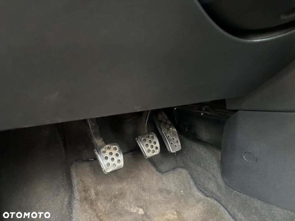 Opel Astra OPC Nürburgring Edition - 12