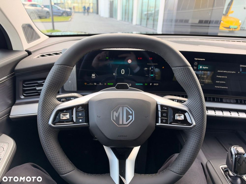 MG S9 - 18
