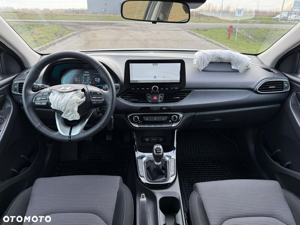 Hyundai i30 1.5 DPI Comfort - 22