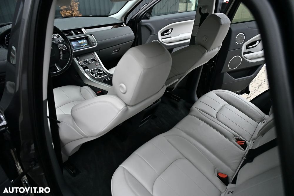 Land Rover Range Rover Evoque 2.0 D150 R-Dynamic - 9