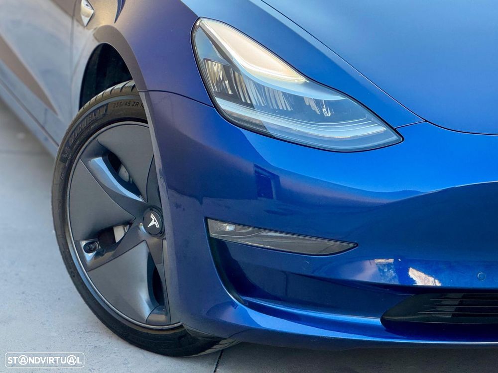 Tesla Model 3 Long-Range Dual Motor AWD - 17