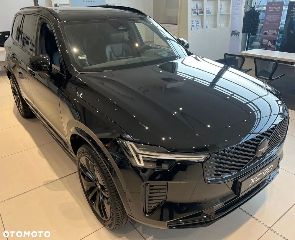 Volvo XC 90 T8 AWD Plug-In Hybrid Ultra Black Edition 7os - 7