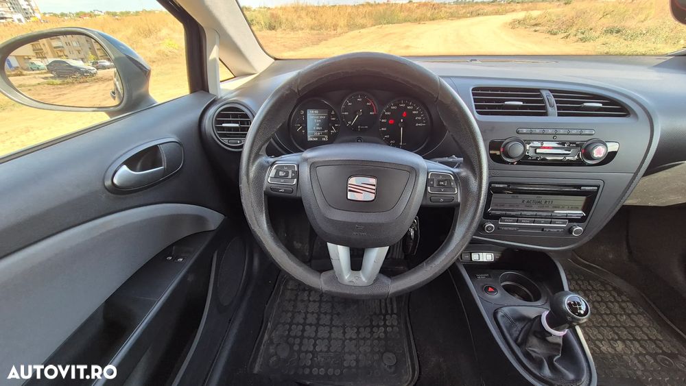 SEAT Leon 2010 — imagine 7