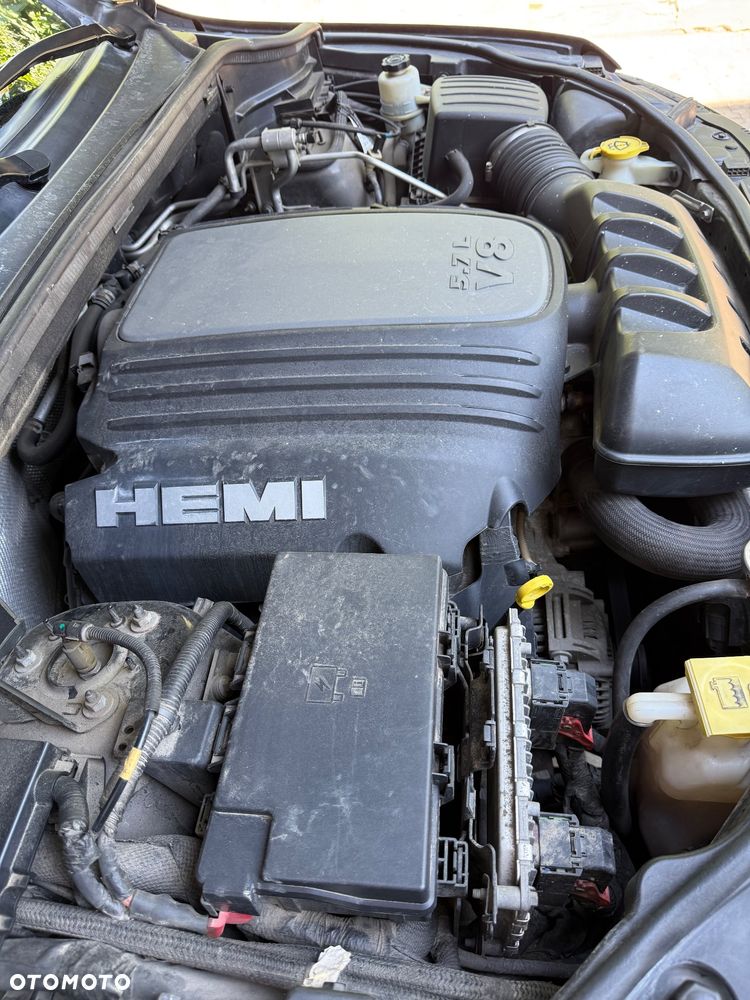 Jeep Grand Cherokee 5.7 V8 Overland - 38
