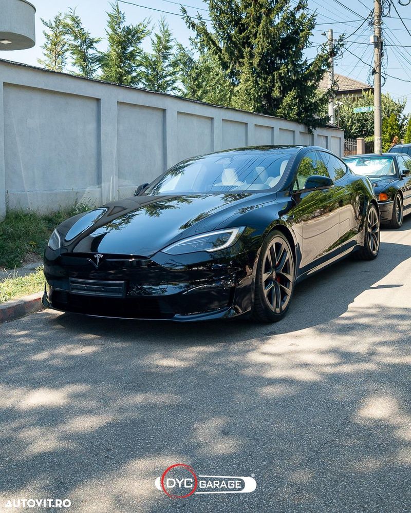 Tesla Model S Plaid