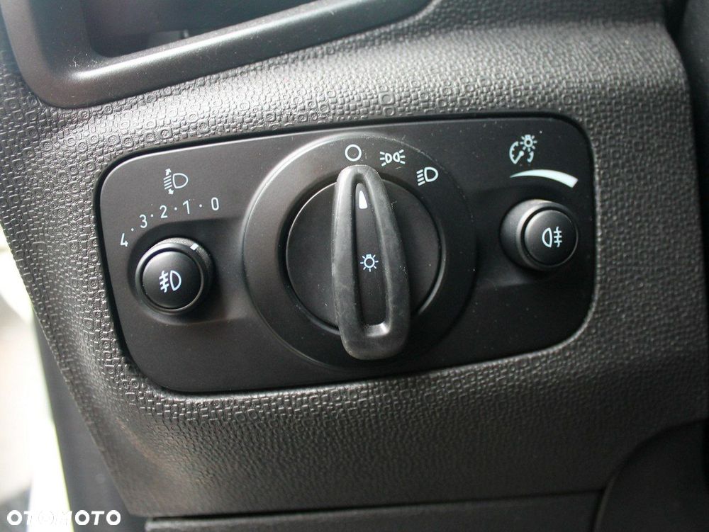 Ford EcoSport - 26