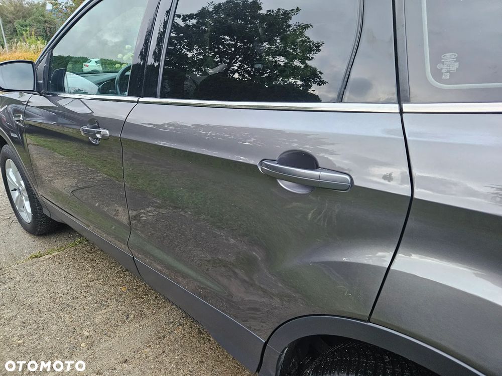 Ford Kuga - 17