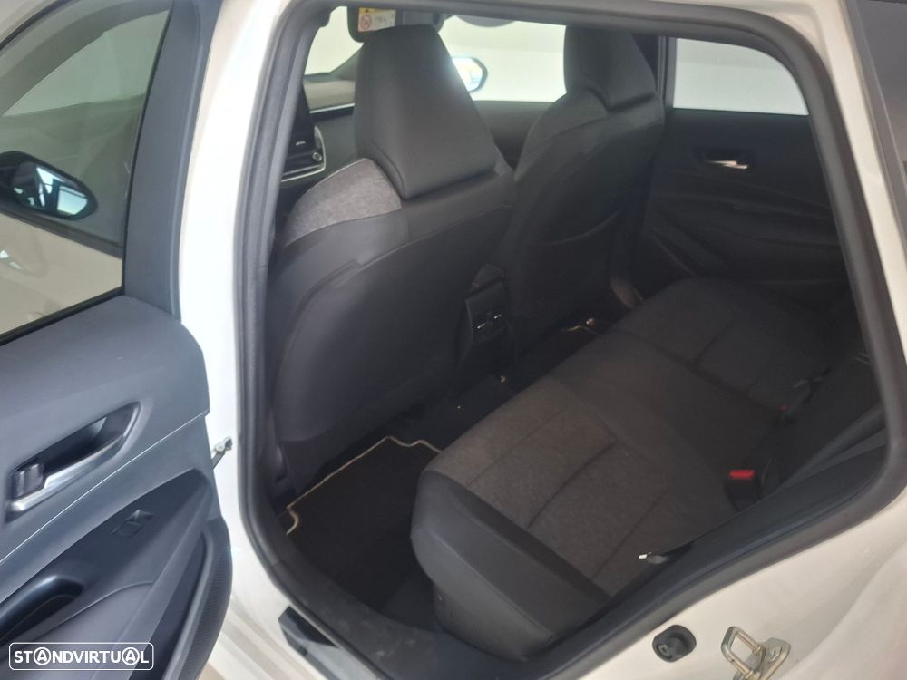 Toyota Corolla Touring Sports 1.8 Hybrid Comfort Plus - 8