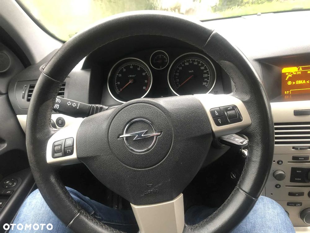 Opel Astra III 1.6 Cosmo - 13