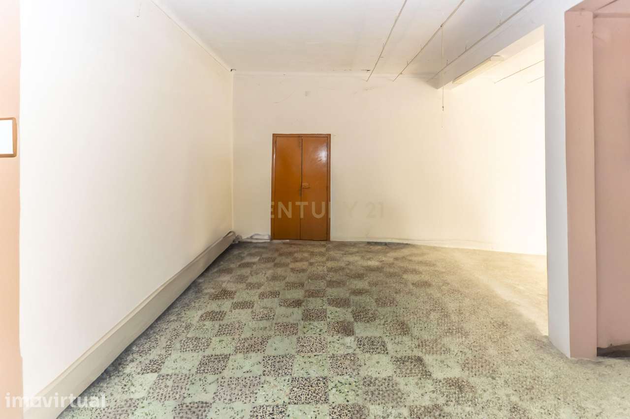 Crie o Seu Negócio ou apartamento com quintal - Grande imagem: 5/24