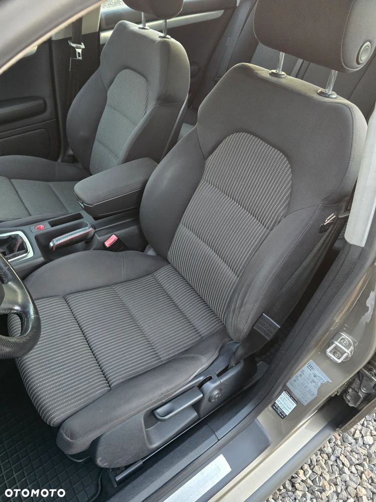Audi A4 Avant 1.8 T quattro - 9